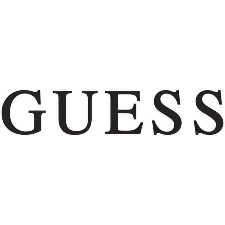 modele-femme-guess-selection-krys